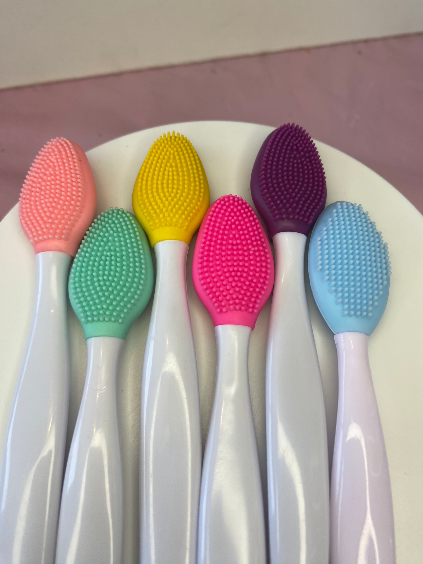 Cosmetics containers, lipscrub container, exfoliate, lip exfoliate, puff ball keychain, smiley keychain accessories, wholesale