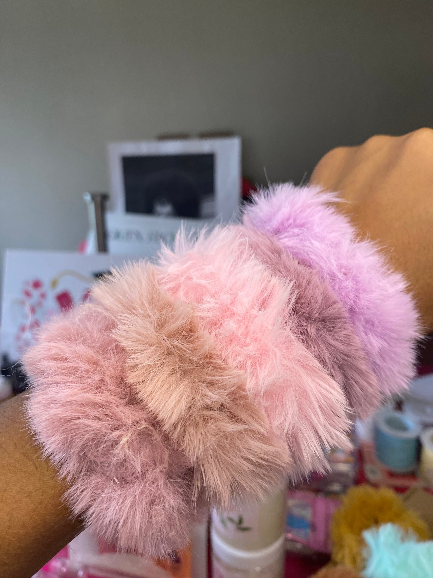 Furry Scrunchies (pink /red shades)